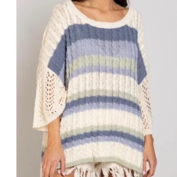 POL Cable Weaving Oversized 3/4 Sleeve Crew Neck Sweater in Blue Multi sz small - Picture 3 of 9